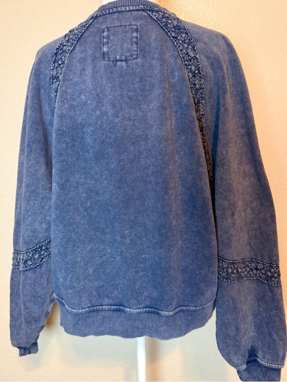 Aerie Hey Crochet Mineral Wash Blue Sweatshirt Crochet Lace Detail Oversize XS - Picture 7 of 15